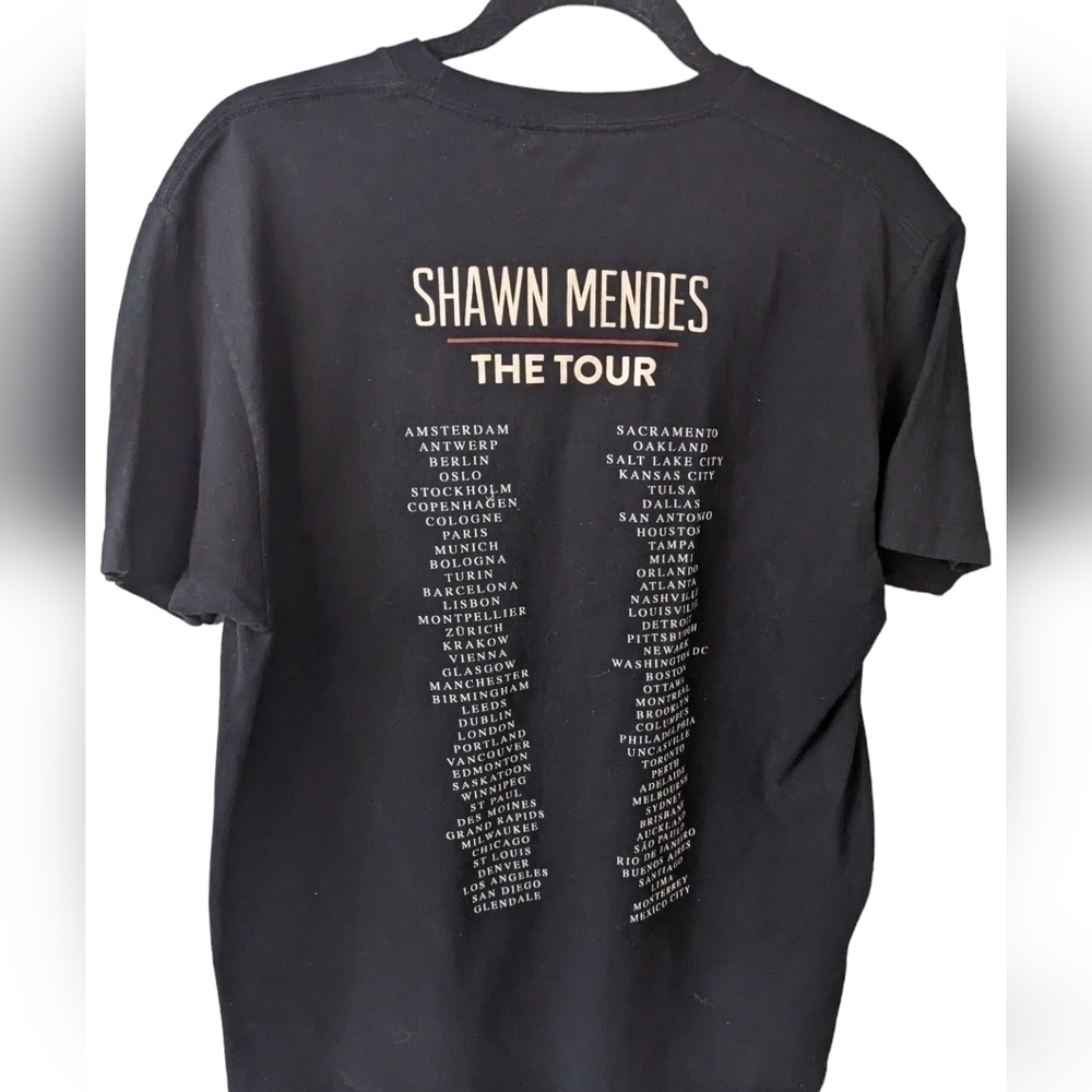 Shawn Mendes combo wonder world tour banner the tour merch t-shirt women's sizeM - Picture 7 of 11